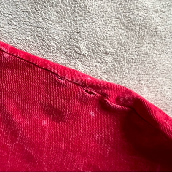 Harley-Davidson V-Neck Logo Wings Graphic T-Shirt Tee Acid Wash Distressed Red - Picture 14 of 16